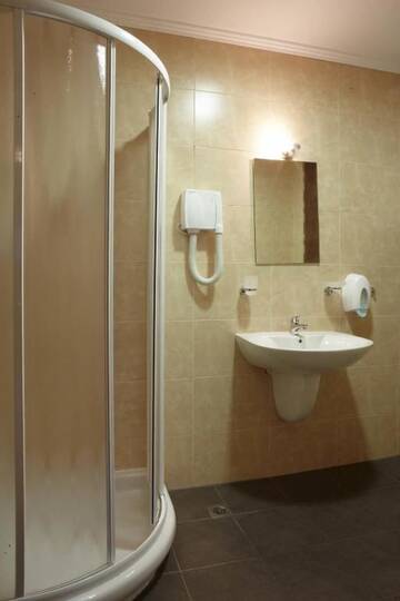 Фото номера Большой двухместный номер с 1 кроватью Отель Eco Complex Smilyan г. Smilyan 8